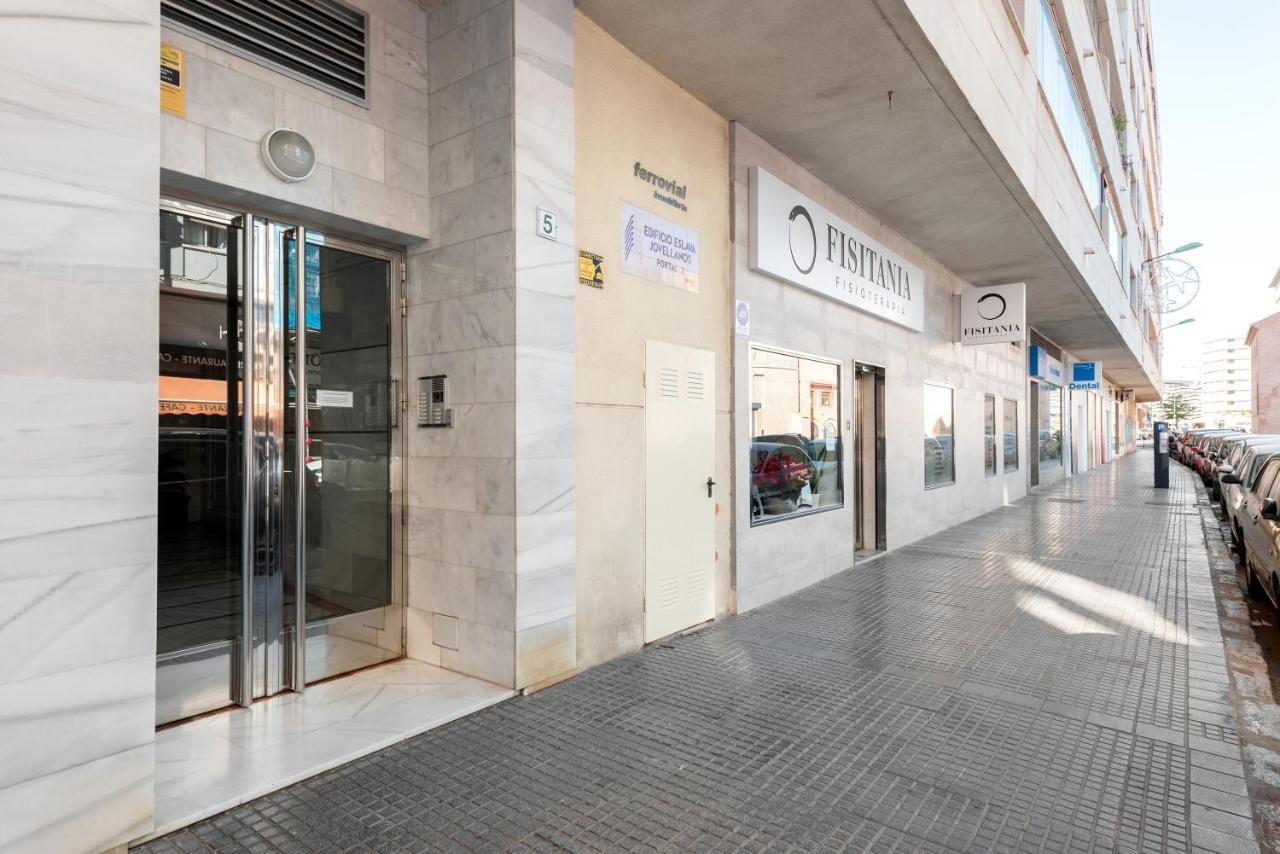 Carmen Estacion Lägenhet Málaga Exteriör bild